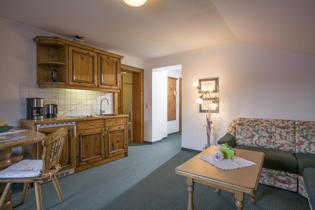 Landhaus Dax Affittacamere Kössen Esterno foto