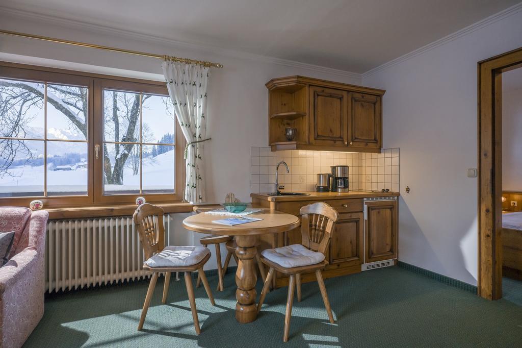 Landhaus Dax Affittacamere Kössen Esterno foto